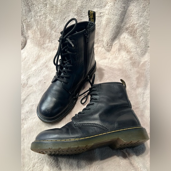Dr. Martens Shoes - Dr Martens ladies boots size 6